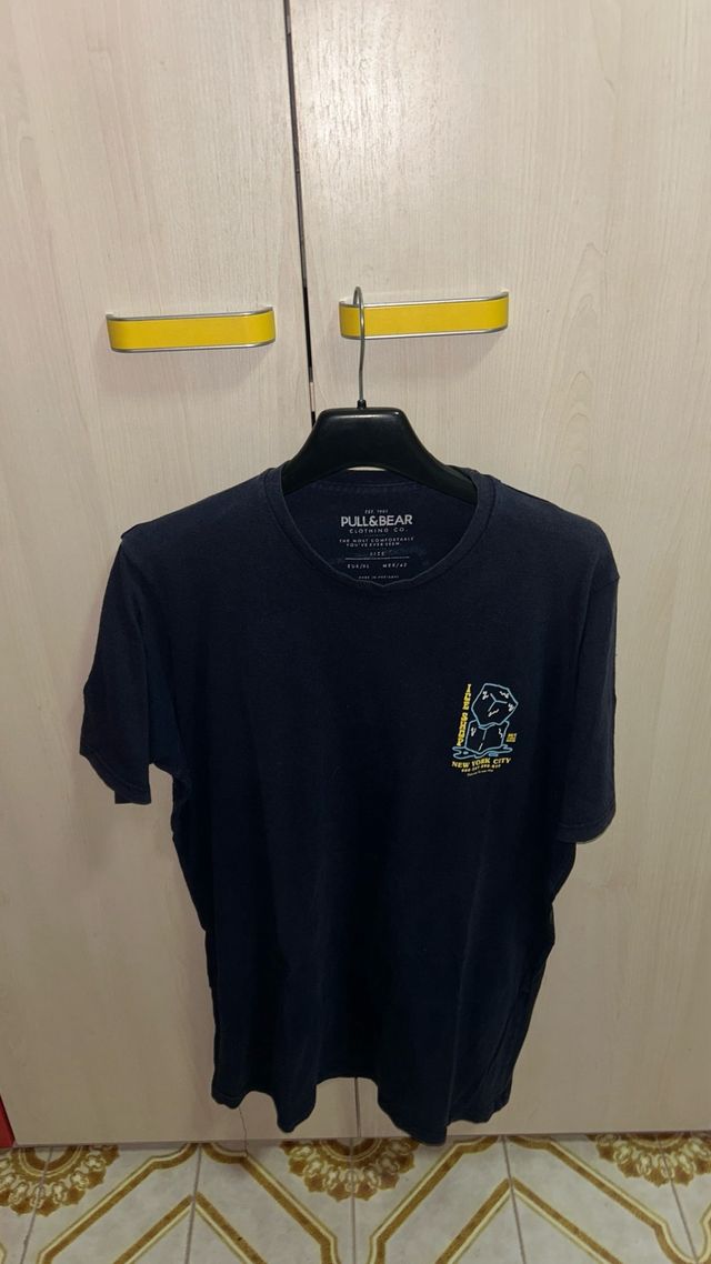 T-shirt Pull&Bear Nera Taglia M