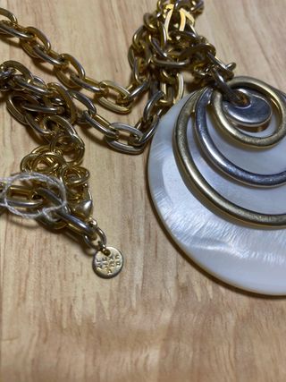 Collar Luxenter Nácar Dorado y Plata