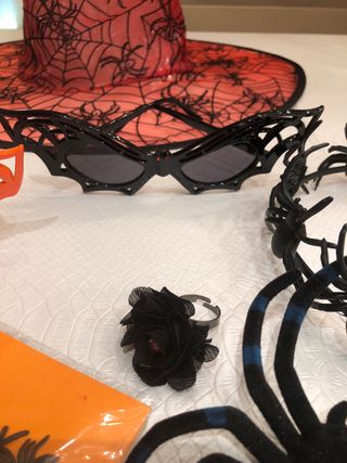 Lote Halloween: Sombrero, Gafas y Arañas