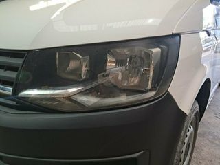 Volkswagen Transporter Furgón "Business" Techo normal Batalla Corta 2.0 TDI EU6 SCR BMT 75 kW (102 CV) 5 Vel. 
