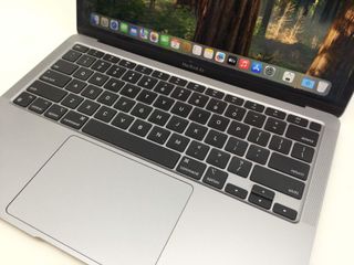 portatil apple apple macbook air m1 8-core 3.2/7 13 (2020) (a2337)