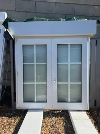 VENTANA DE PVC CRISTAL OPACO Y CLIMALIT OSCILOBATI