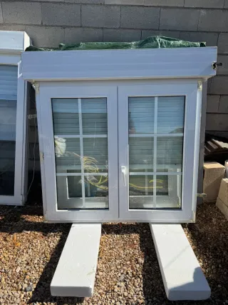 VENTANA OSCILOBATIENTE CLIMALIT DE PVC
