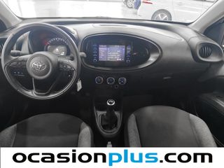 Toyota Aygo X Cross 1.0 VVT-I Play 53 kW (72 CV)