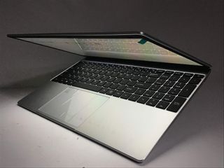 pc portatil xiaoma celeron 5095 / 16gb ram / 1tb ssd