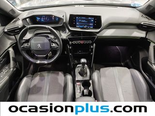 Peugeot 2008 PureTech 130 S&S GT 96 kW (130 CV)