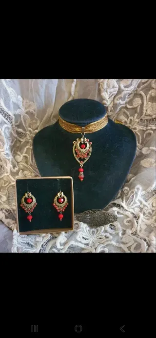 Aderezo Fallera Artesanal Oro y Rojo.Para huertana
