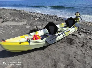 Kayak Doble de Pesca. 