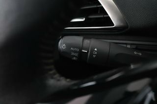 Peugeot 3008 1.5 Blue-HDi Active Pack