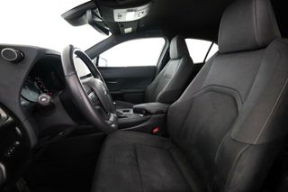 Lexus UX 250h Business