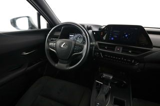 Lexus UX 250h Business
