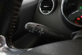Peugeot 3008 1.6 Blue-HDi Crossway