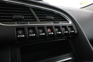 Peugeot 3008 1.6 Blue-HDi Crossway