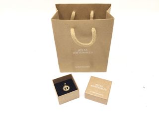medalla oro 18k