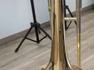 Trombón tenor M&W