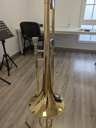 Trombón tenor M&W