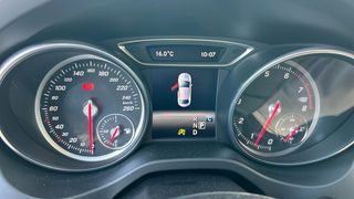 Mercedes CLA 1.6 CLA 200 156 4P AMG LINE