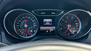 Mercedes CLA 1.6 CLA 200 156 4P AMG LINE