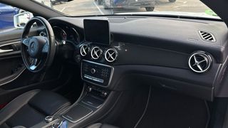 Mercedes CLA 1.6 CLA 200 156 4P AMG LINE