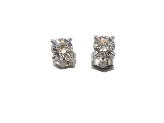 pendientes oro 18k con diamante de laboratorio