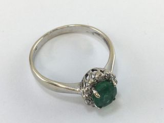 anillo oro 18k con piedra con diamante