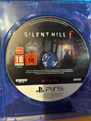Silent Hill f PS5 Edición Día Uno perfecto estado