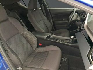 Toyota C-HR 1.8 GAS HIBRIDO 
