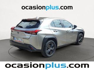 Lexus UX 250h Business 2WD 135 kW (184 CV)