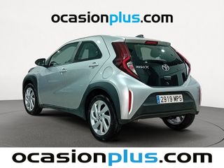 Toyota Aygo X Cross 1.0 VVT-I Play 53 kW (72 CV)
