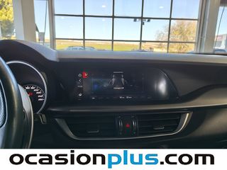 Alfa Romeo Stelvio 2.2 Diesel Sprint RWD 118 kW (160 CV)