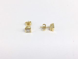 pendientes oro 18k con piedra con diamante de laboratorio