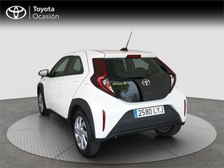 TOYOTA Aygo X 5 Puertas Play 70 Manual 5v