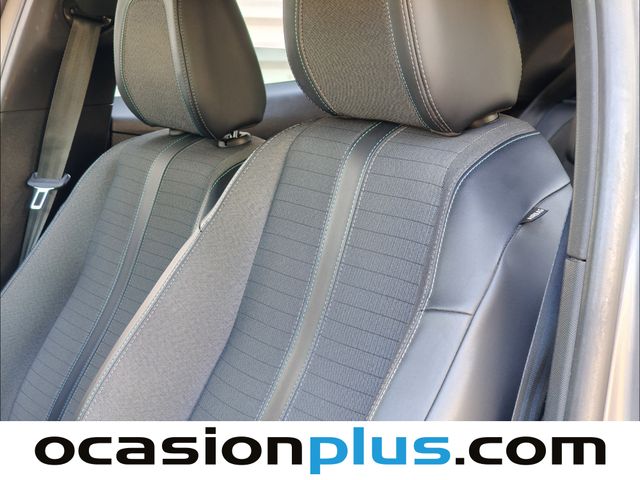 Peugeot 2008 PureTech 130 S&S Allure Pack 96 kW (130 CV)