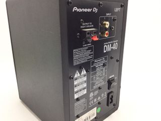 monitor estudio pioneer dm-40