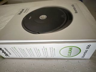 Robot Aspirador Roomba. Modelo 606. Con caja.