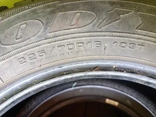 225/70/R16  Goodyear Wrangler AT/SA 103T 3 ruedas