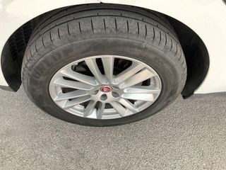 JAGUAR F-Pace 2.0L i4D AWD Automático Prestige