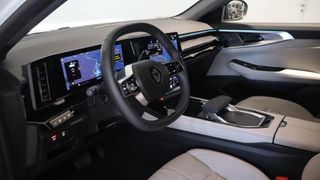 Renault Espace Iconic E-Tech Hybrid