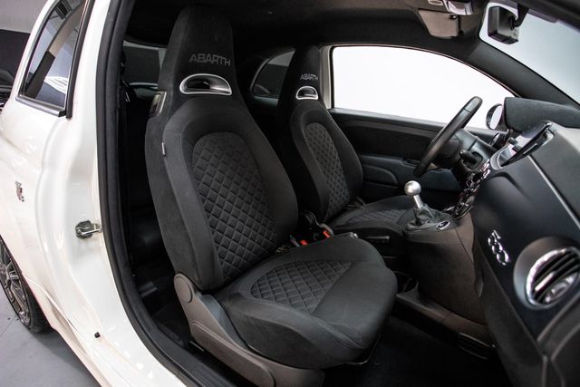 ABARTH 500 595 1.4 16v T-Jet 121kW (165 CV)