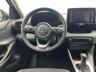 Toyota Yaris 1.5 120H Business Plus
