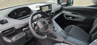 Peugeot Rifter Rifter GT BlueHDi 130 EAT8 Standard