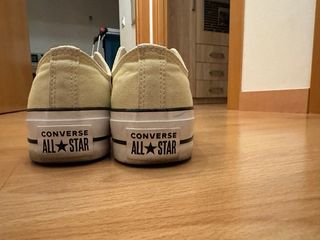 Converse Amarillas Talla 37