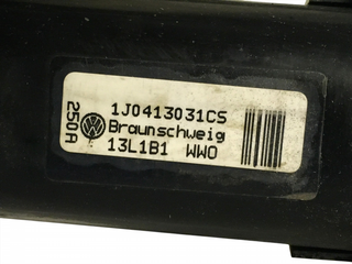 Mangueta del dcha VW 1J0407256A