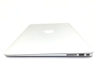 portatil apple apple macbook air core i5 1.3 13 (2013) (a1466)