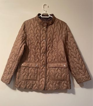 Abrigo acolchado camel talla L