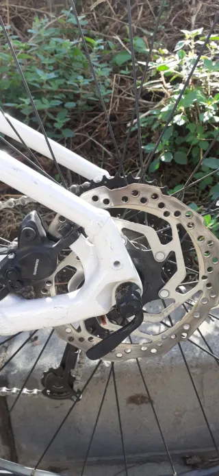 Bicicleta de Montaña Specialized Blanca