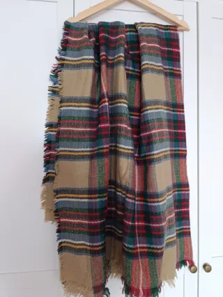 Maxi bufanda cuadros beige multicolor
