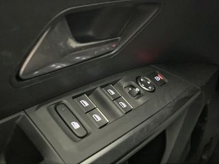 Peugeot e-5008 Eléctrico 157kW GT
