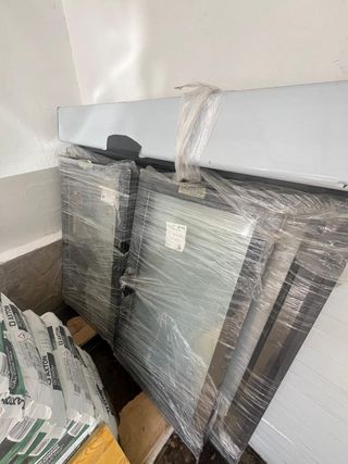 Ventana abatible nueva