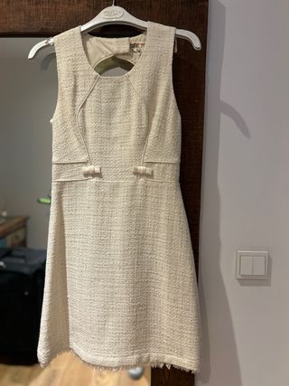 Vestido fiesta beige espalda abierta